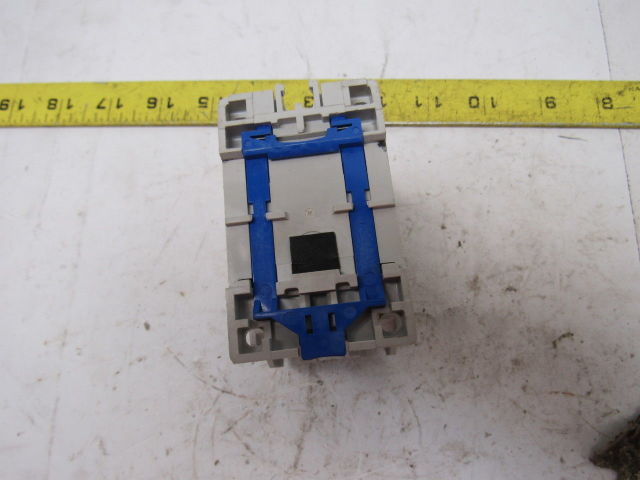 Cutler Hammer CE15BNS3AB Ser B1 3 Pole Open 600V 3Ph 7.5Hp MAX 120V Coil