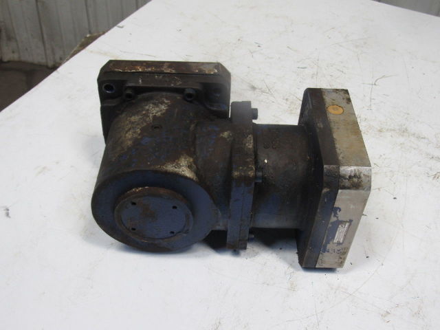 Alpha Getriebebau SK180-MF1-2-171-000 Right Angle Precision Gearhead 2:1 Ratio