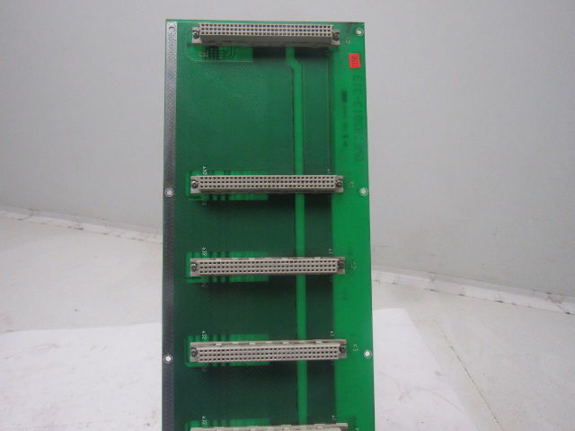 ABB 3HAA3563-ARA Back Plane Circuit Board