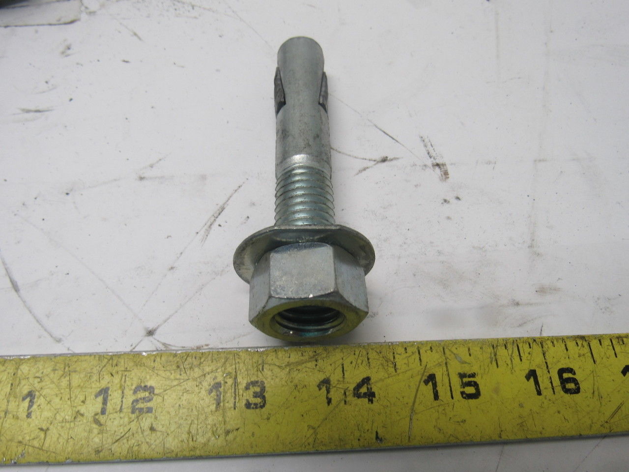 Wej-It 5/8" x 3" Expanding Wedge Concrete Anchors Lot Of 15