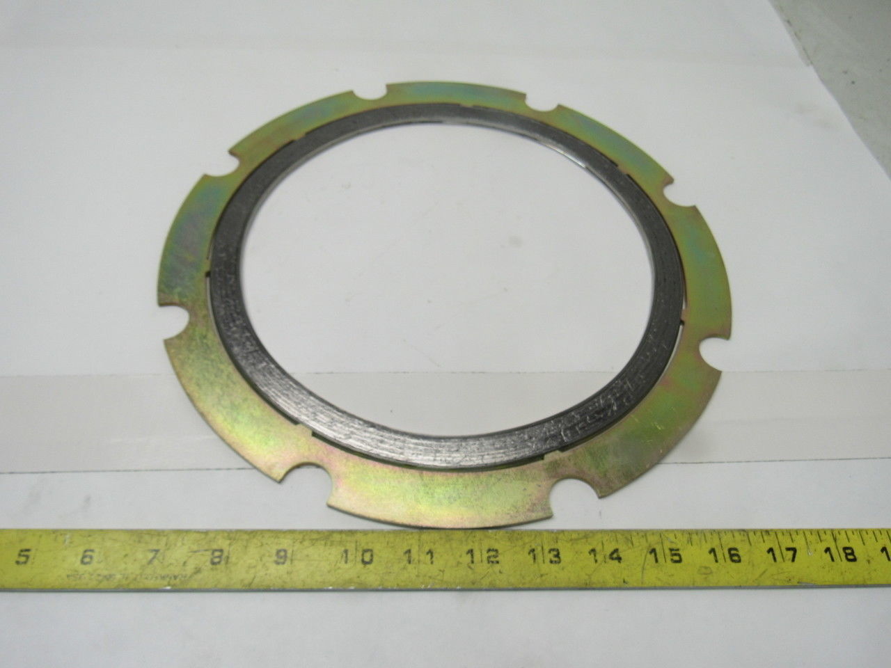 Garlock Edge Yellow 8" Flange Carbon Spiral Gasket 150 PSI # 300 Outer Ring
