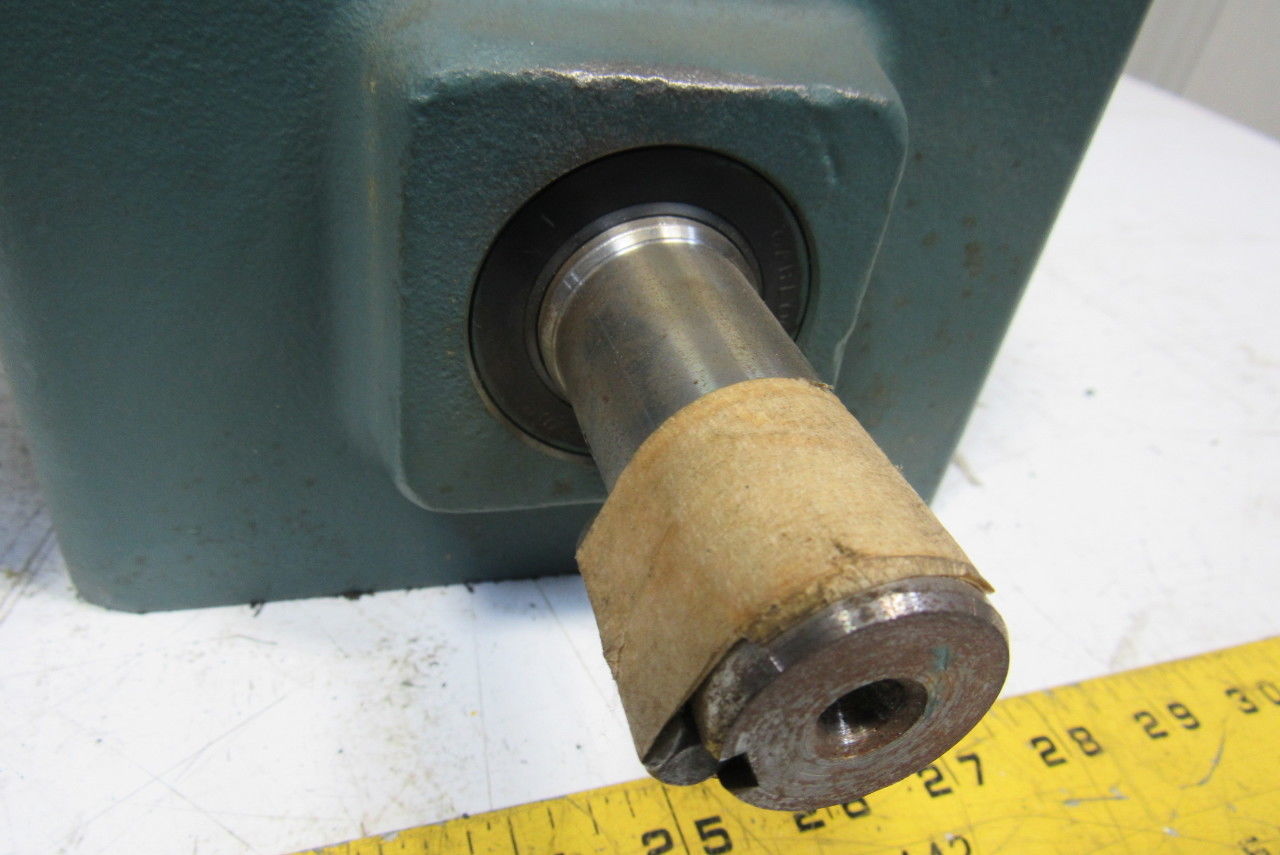 Dodge Q262B010M180L1 10:1 Ratio 1750RPM 3.17Hp 175RPM RH Output Gear Reducer