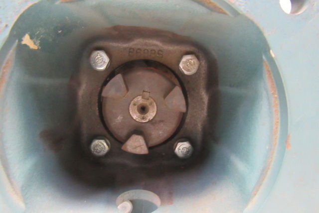 Dodge A200B012N000L1 12:1 1750RPM 1.62Hp Input 146RPMRH Output Gear Reducer