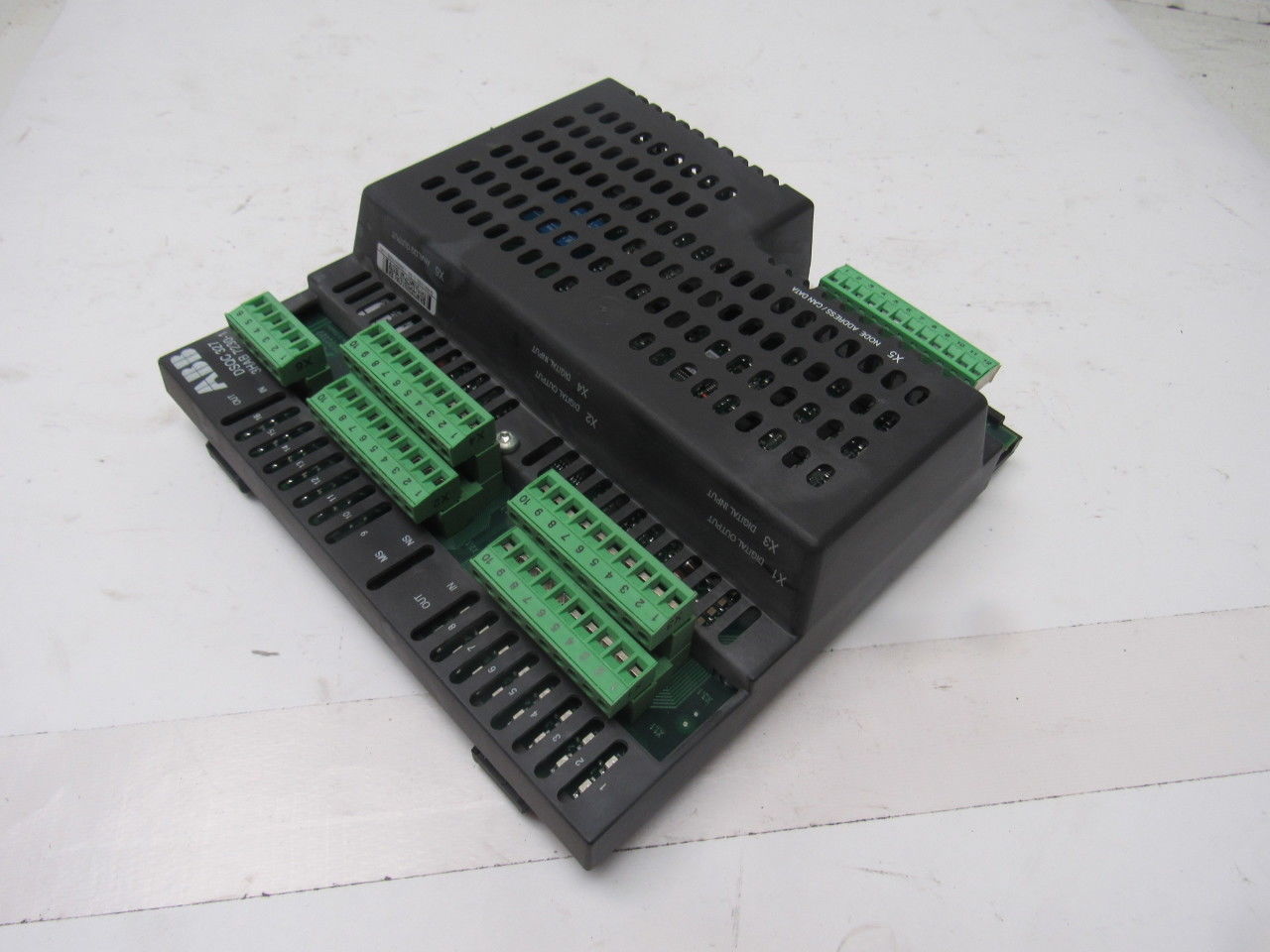 ABB Robotics 3HAB7230-1/04 DSQC327 Digital Combination I/O Module