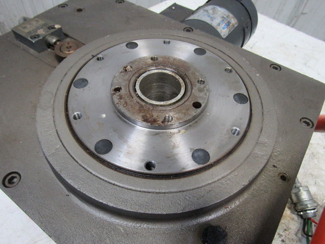 Cyclo Index Series 4010DT Model 300-1/2 180° Rotation Indexer W/Motor & Control