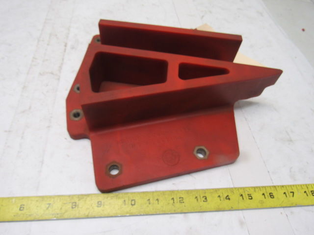 Dematic 06881-00031 Sorting Conveyor Divert Nose Left Hand 20 Deg 3/8-16 Insert