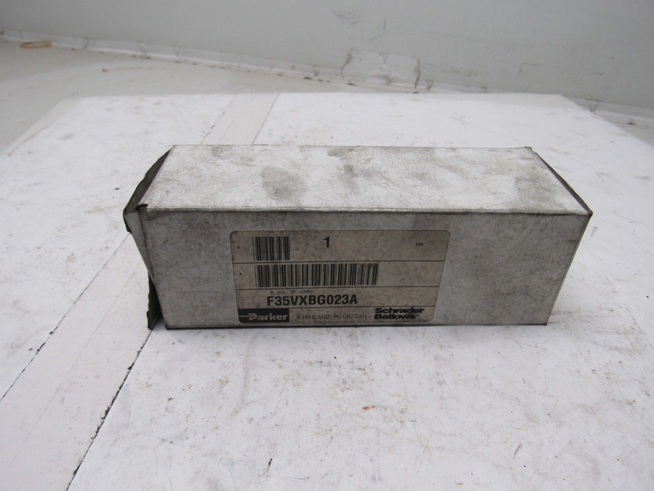Parker PS341111CP 1/8" Subbase W/ Terminal Block For F Series Pneumatic Valves