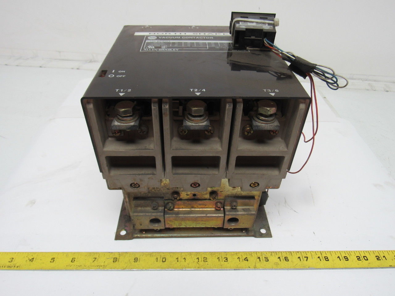 Allen Bradley 1100-BOD93 Series B 200Hp Vacuum Contactor 1500V Max