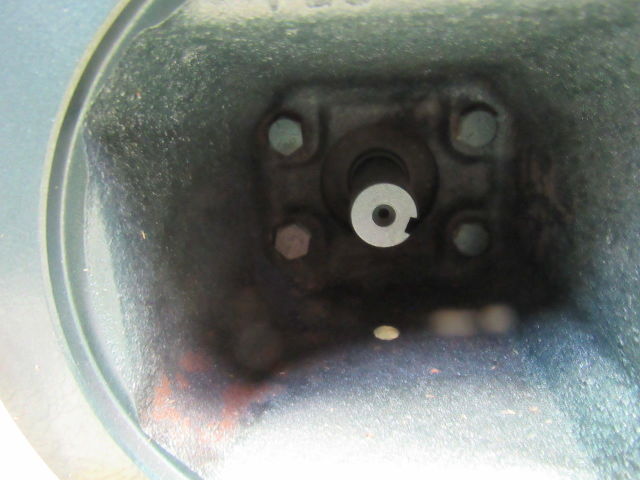 Grove HM226-1 15:1 Ratio 1750RPM 2.92Hp 117RPM Thru Shaft Output Gear Reducer