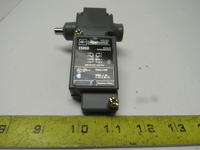 Cutler Hammer E50BH1RFY1 Side Plunger Pin Limit Switch Component No Receptacle
