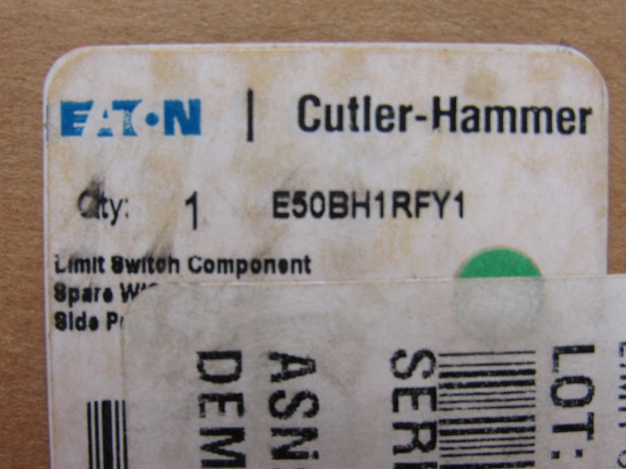 Cutler Hammer E50BH1RFY1 Side Plunger Pin Limit Switch Component No Receptacle