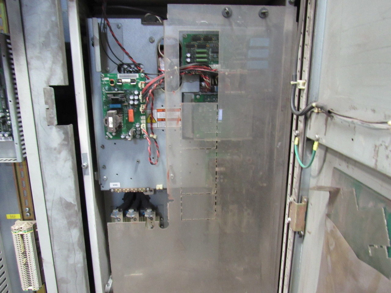 ABB ACS607-0120-4-0000B1500842 ACS 600 AC Drive