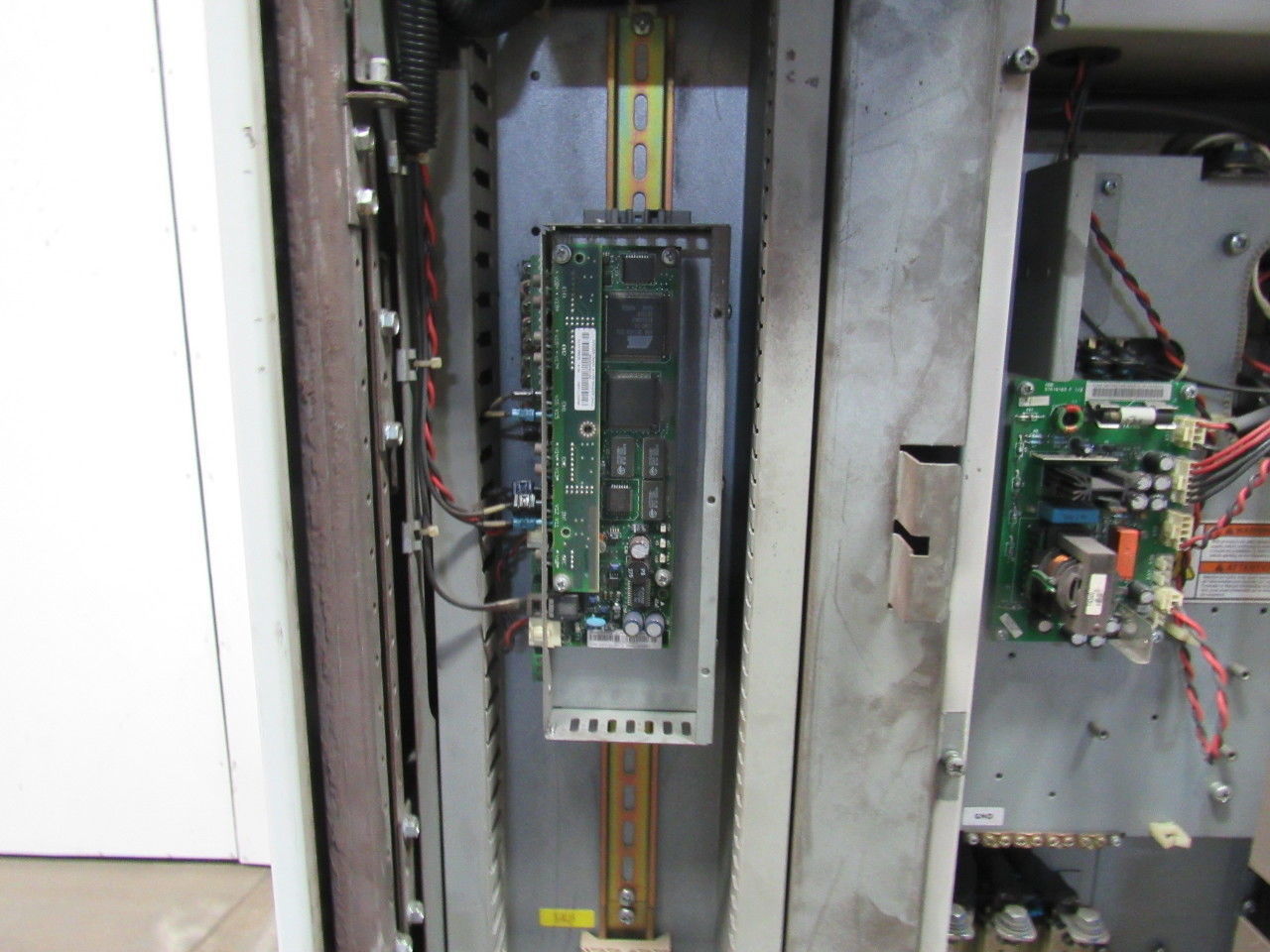 ABB ACS607-0120-4-0000B1500842 ACS 600 AC Drive