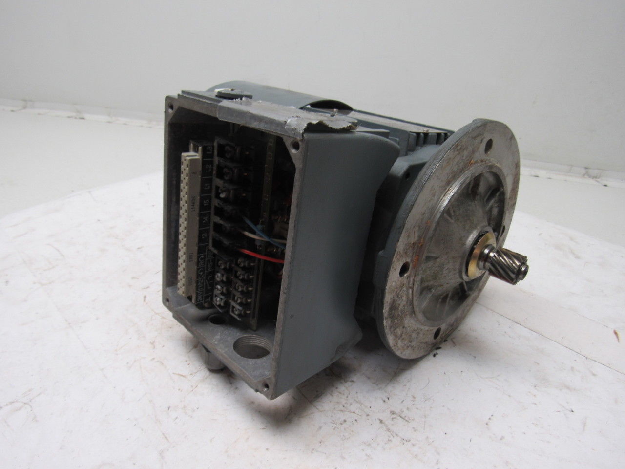 Sew Eurodrive RF67DT71D4/BMG/MM03 0.75KW Electric Motor 380-500V 50/60Hz