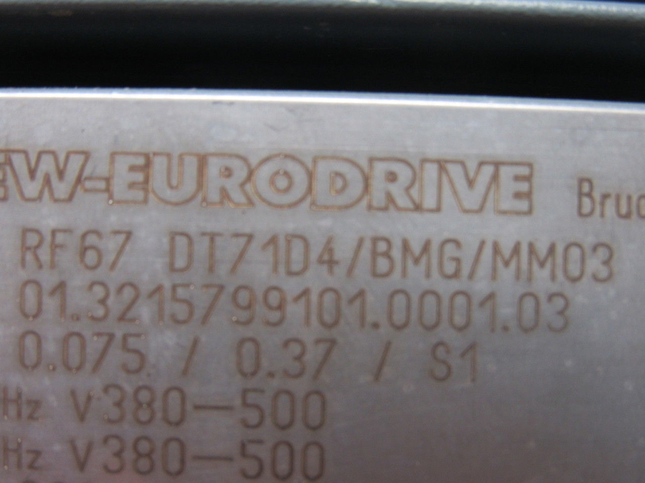 Sew Eurodrive RF67DT71D4/BMG/MM03 0.75KW Electric Motor 380-500V 50/60Hz