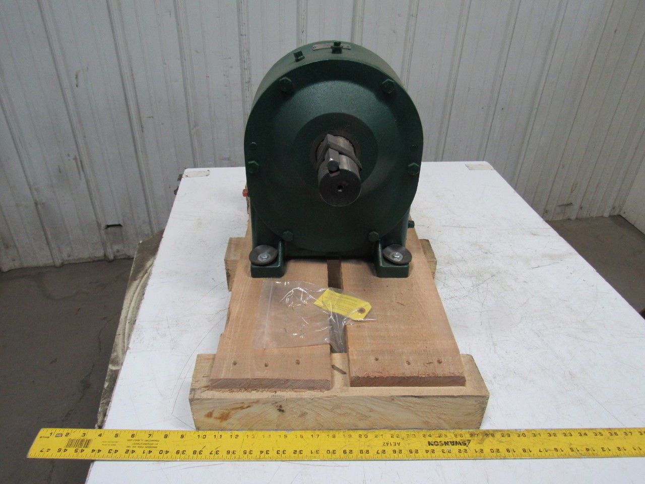 Master 9.3:1 Ratio 1750RPM 51.10Hp Input 16430# Inline Gear Reducer
