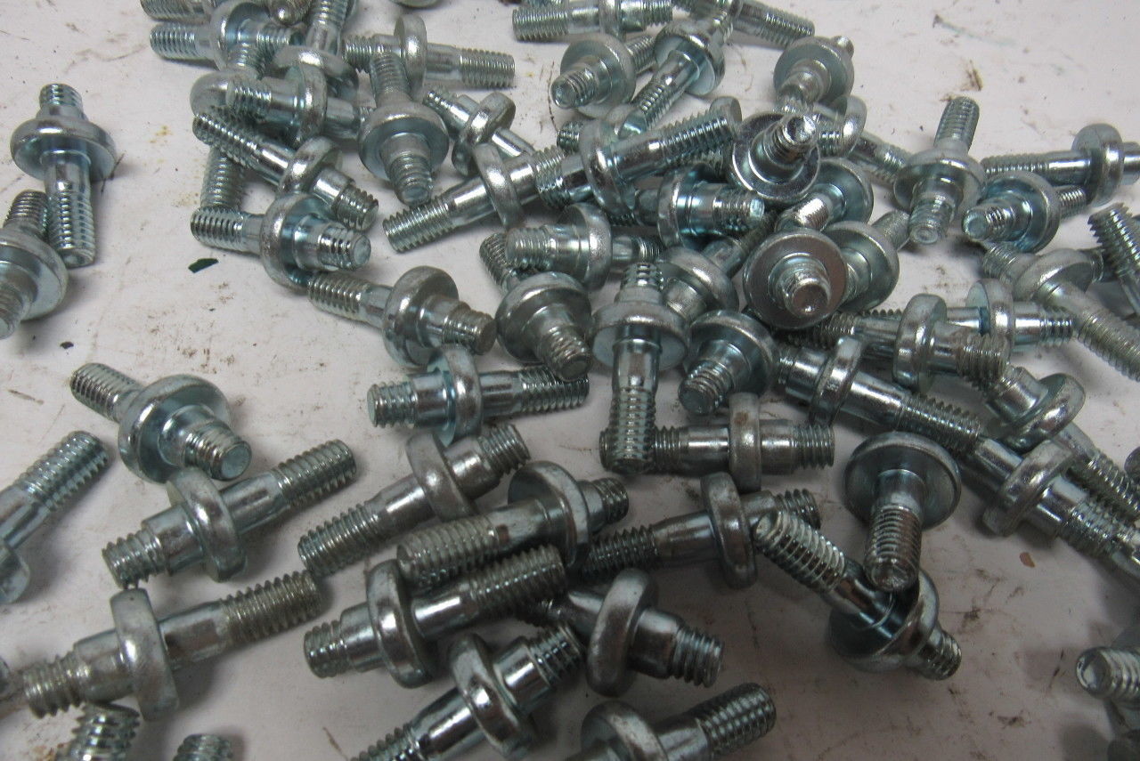 5-16/18 x 3/8" Shoulder Bolt Collar Stud Lot Of 80