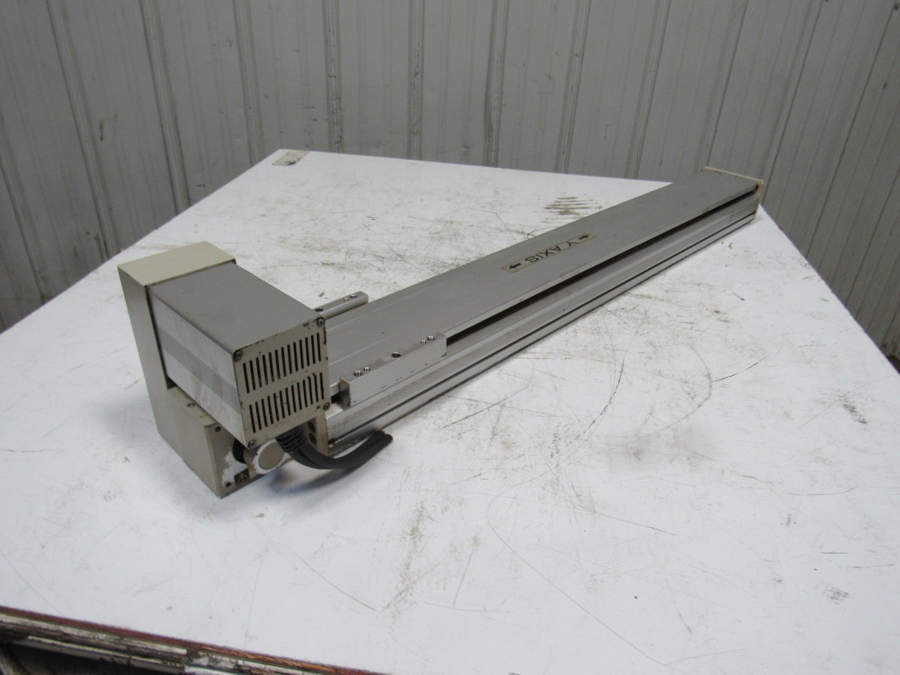 IA Intelligent Actuator IF-M-200-700-1L Belt Drive Linear Actuator 28" Travel