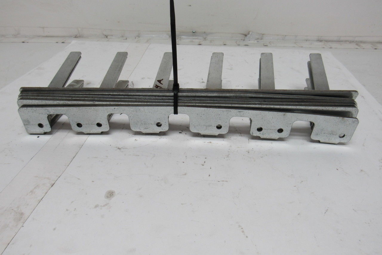 Roach 04A Live Roller Conveyor Finger Guard Strip Lot Of 6