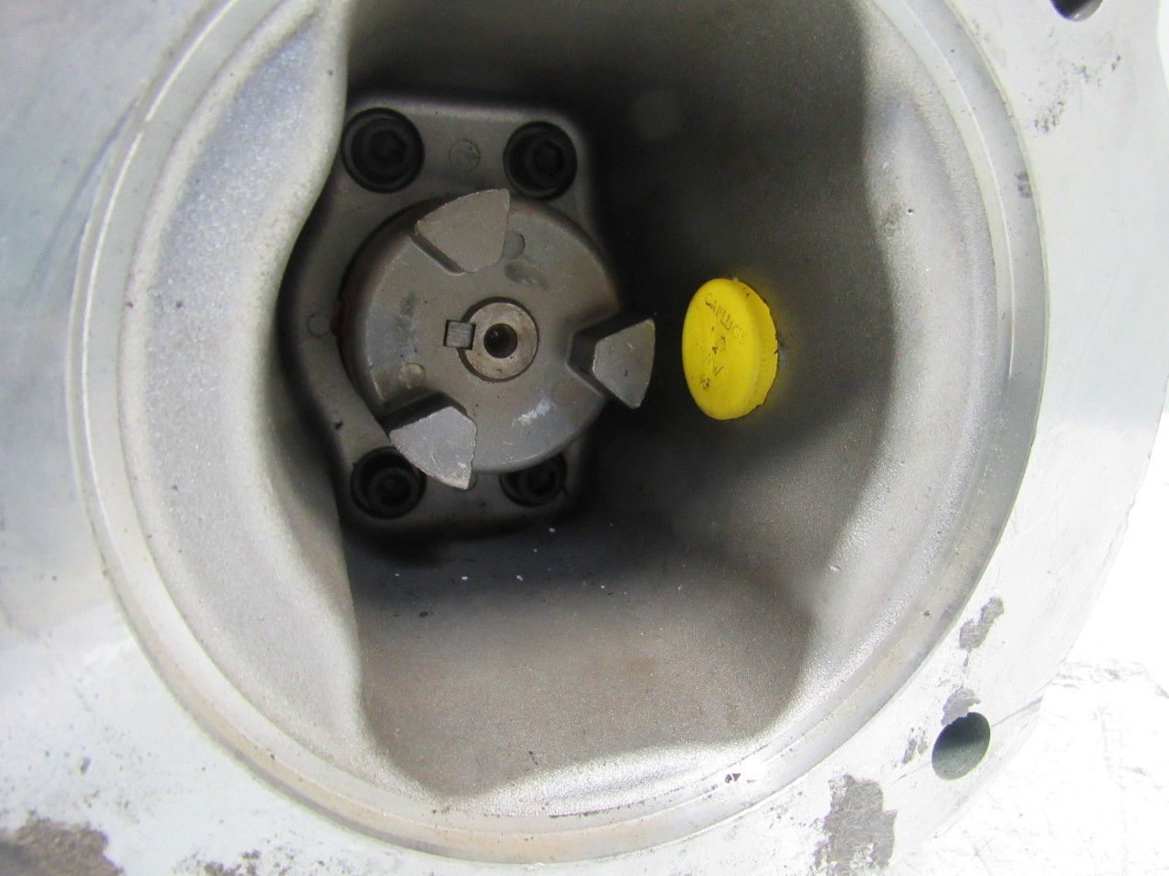 Dodge 20A15L14 15:1 Ratio 1750RPM 1.69Hp Input 117RPM LH Output Gear Reducer