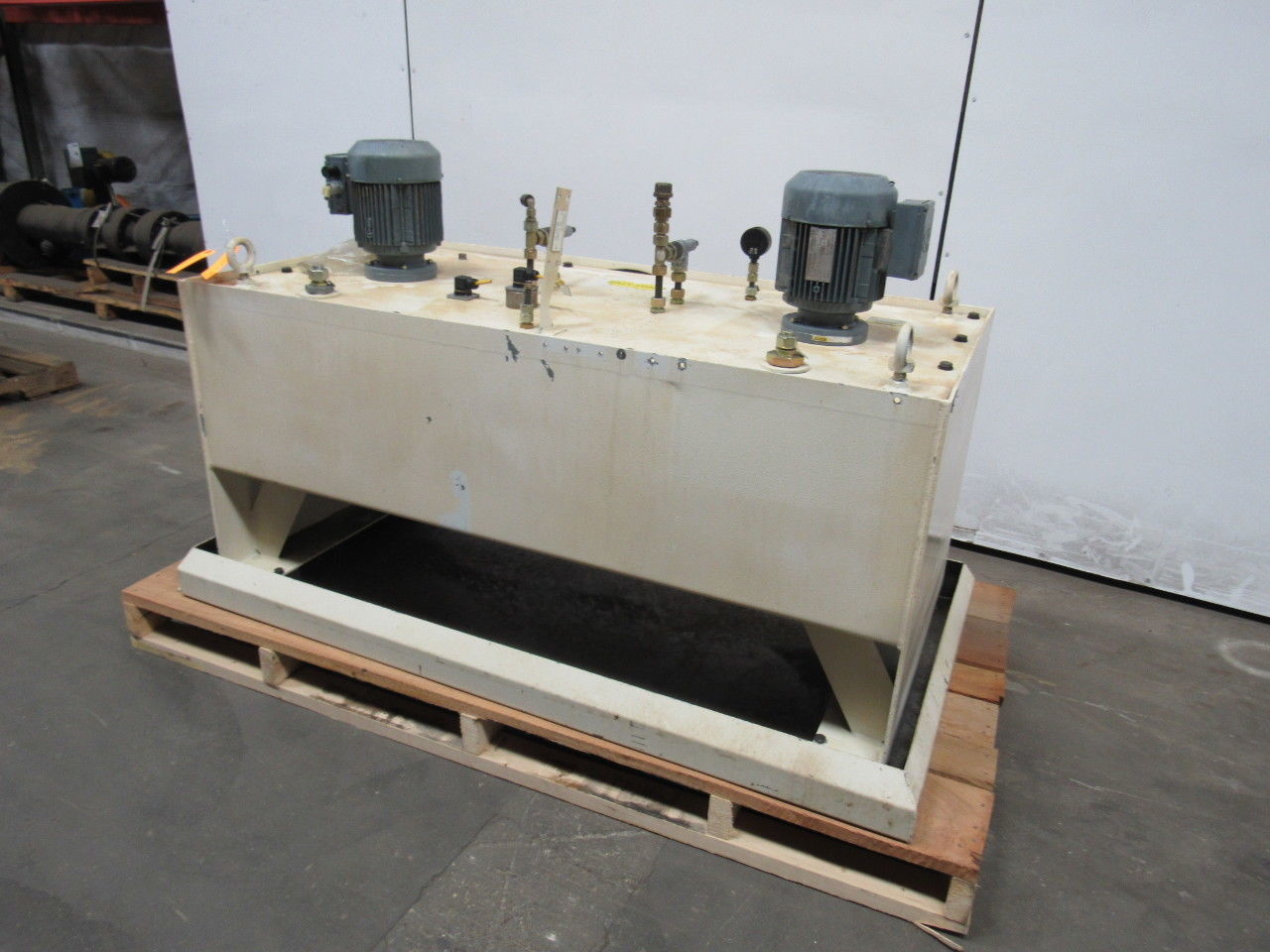 Vogel ZR190BW400-S1 100 Gal. Dual Pump Centralized Lubricating System 240/480