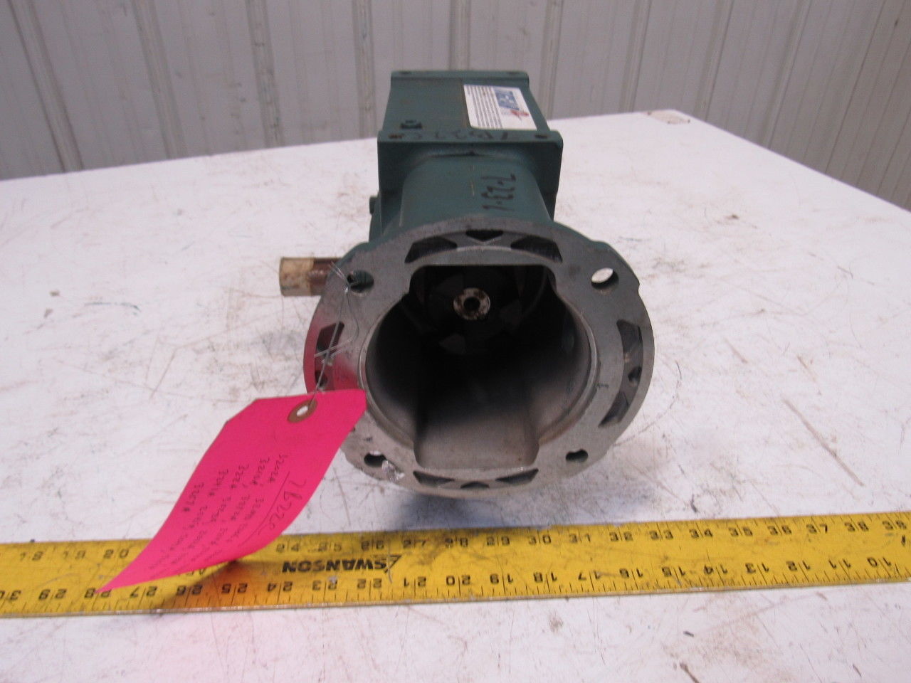 Dodge 26A15L14 Tigear 2 15:1 Ratio 1750RPM 3.62Hp Input 117RPM LH Output Gearbox