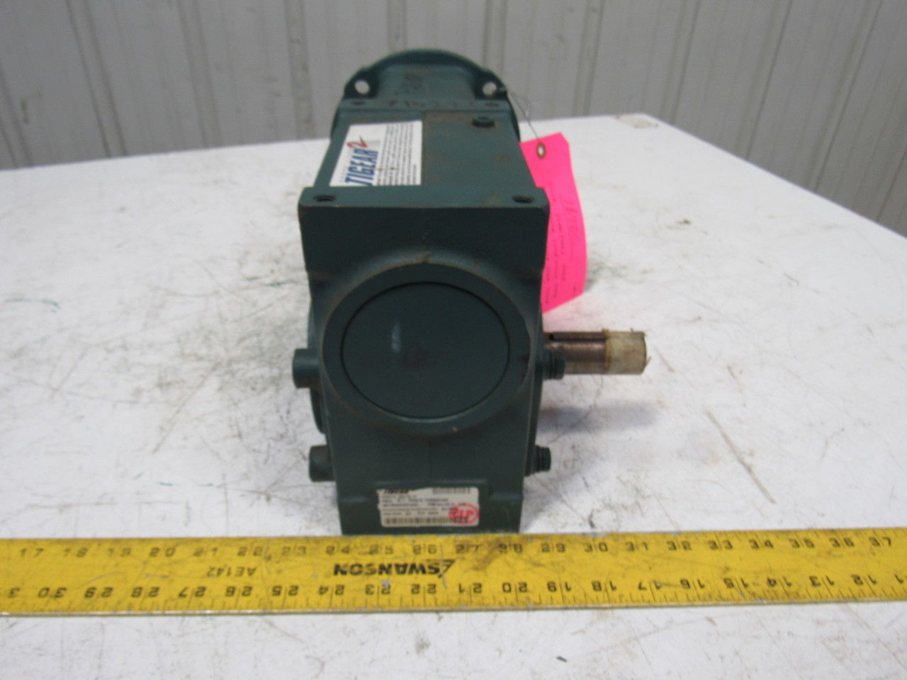 Dodge 26A15L14 Tigear 2 15:1 Ratio 1750RPM 3.62Hp Input 117RPM LH Output Gearbox