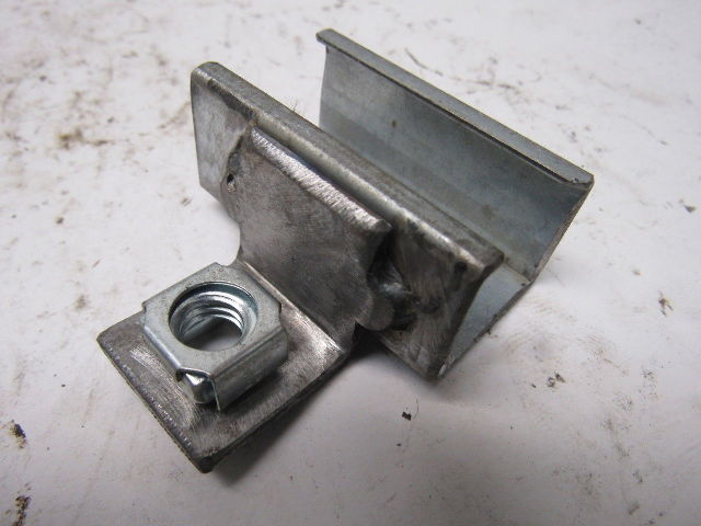Fenner Drive 1" x 3/4" Rail Mount C-Channel Trackstar Bracket W/ Nuts Lot Of 15