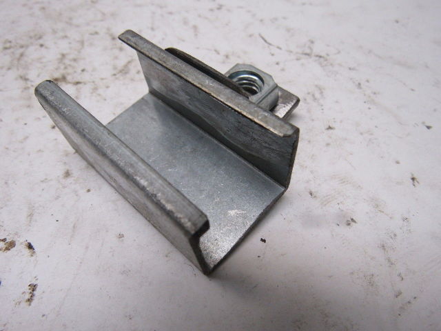Fenner Drive 1" x 3/4" Rail Mount C-Channel Trackstar Bracket W/ Nuts Lot Of 15