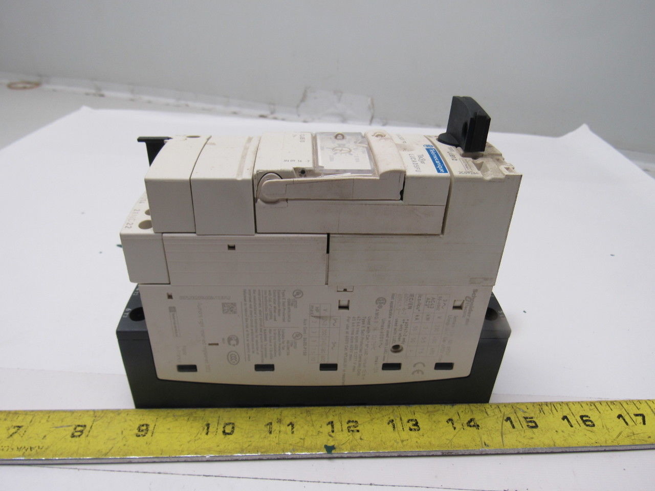 Telemecanique Tesys Luca05FU 600V 10Hp 3Ph Manual Starter Overload 1.7-5.0A