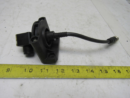 Allen Bradley 60-2762-2 21.6-132V AC/DC Retro Reflective Sensor W/ Tilt Bracket