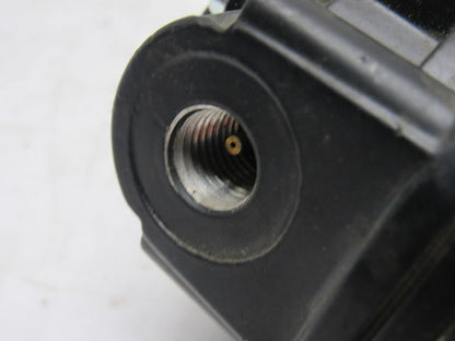 Parker 35501020 Dematic # 0430090133 500 PSI MAX Air Regulator 1/4" Ports