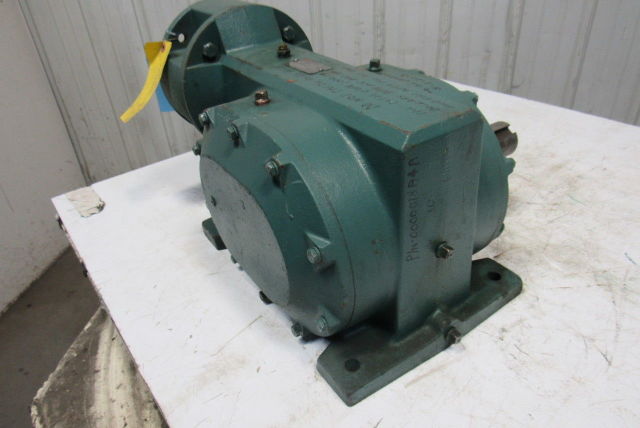 Dodge 210CM28A25 25:1 Ratio 1750RPM 10.5Hp Input 70RPM LH Output Gear Reducer