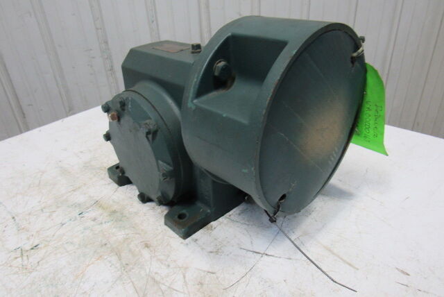 Dodge 180WM28A13 12.7:1 Ratio 1750RPM 5Hp Input 138RPM RH Output Gear Reducer