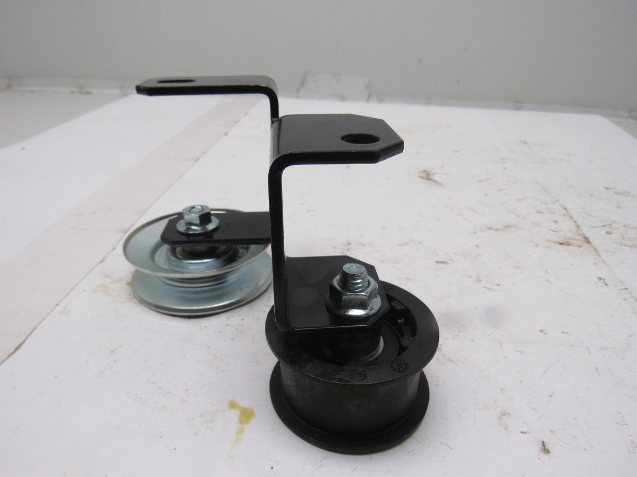 Dematic K041521AAB Power Twist V Belt  Guide Roller Conveyor Drive Idler Ass'y
