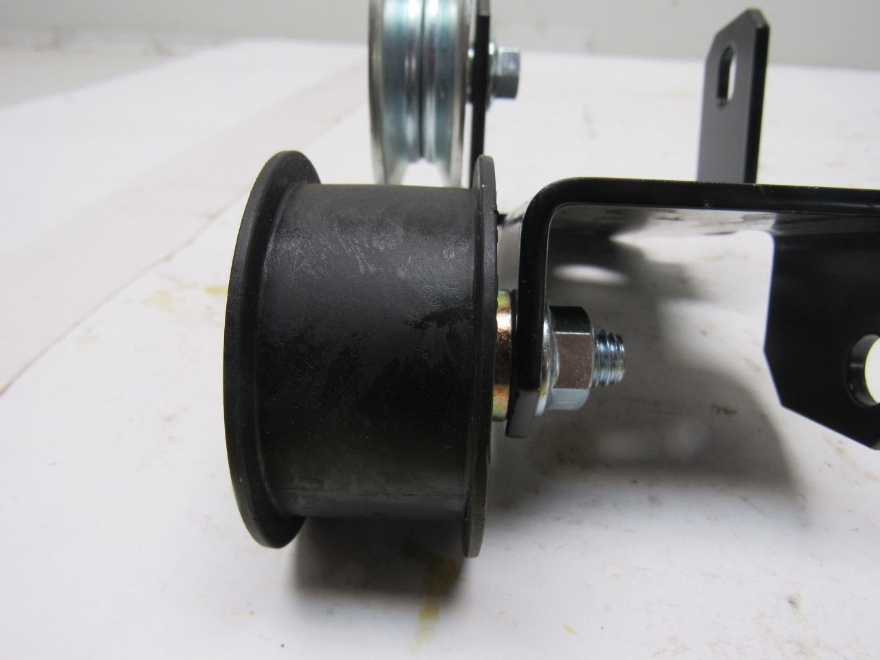 Dematic K041521AAB Power Twist V Belt  Guide Roller Conveyor Drive Idler Ass'y