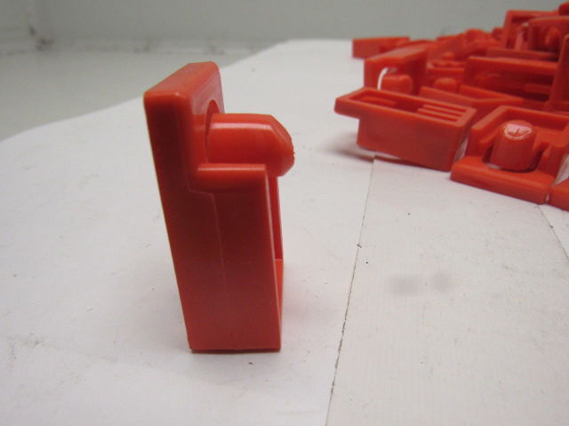 Dematic 06881-00059 Sortation Diverting Slide Shoe Conveyor Clips Lot Of 150