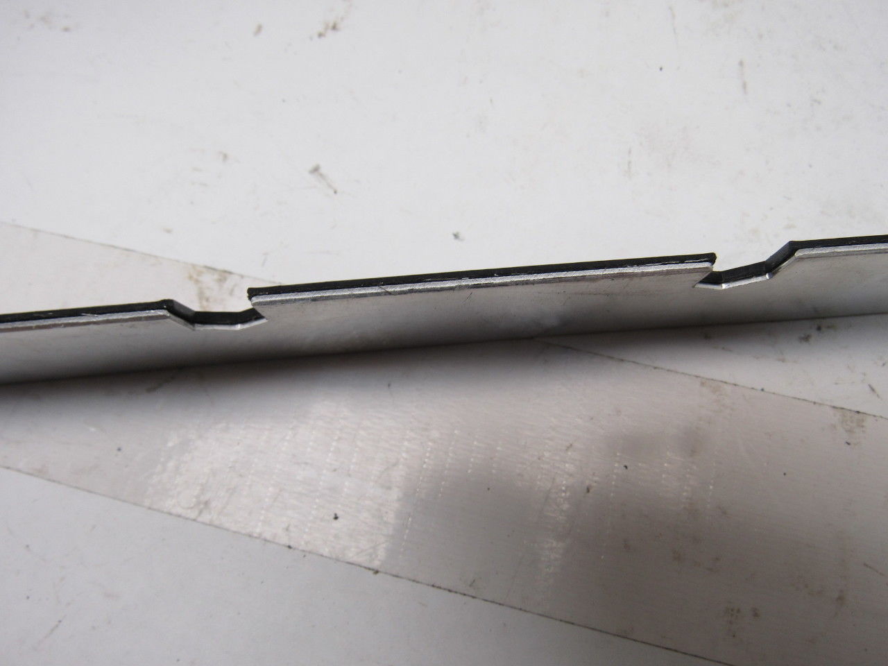 Roller Conveyor Skirting Edge For 7/16" Hex Rollers 3" Centers 24" OAL Lot Of 70