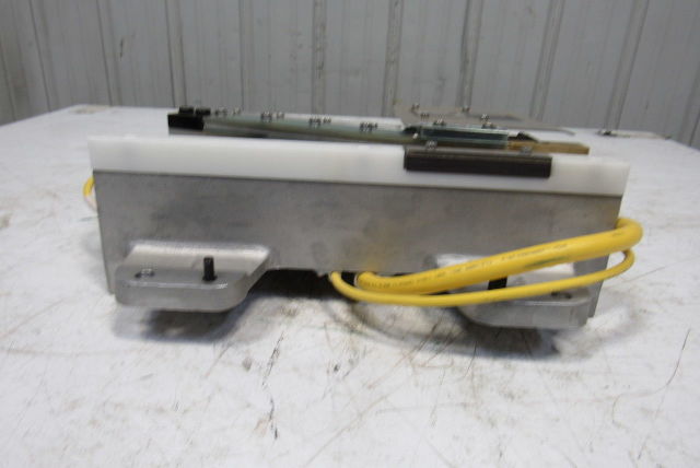 Dematic F003400118 Rev AE Divert Switch Magnetic Right Hand 1 Way