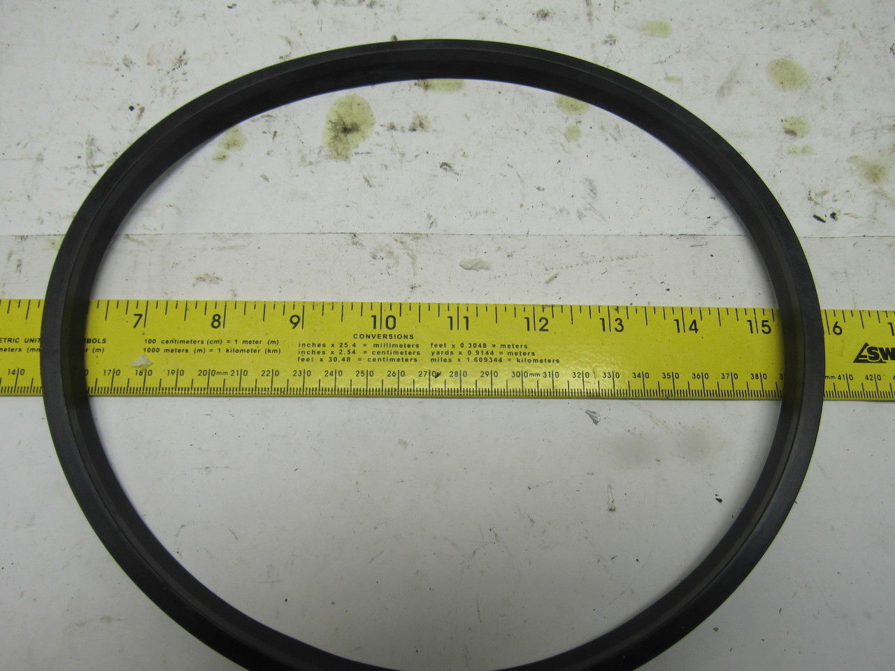 Busak + Shamban WRM860919 219.5mm Rod 226.5mm Bore Cylinder Wiper Scraper Seal