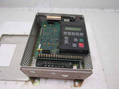 Allen Bradley 1336S-BRF20-AA-EN4-HA2-L6 380/480V Input 0-400Hz 3Ph 2Hp VF Drive