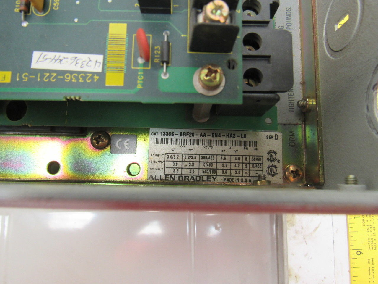 Allen Bradley 1336S-BRF20-AA-EN4-HA2-L6 380/480V Input 0-400Hz 3Ph 2Hp VF Drive