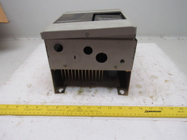 Allen Bradley 1336S-BRF20-AA-EN4-HA2-L6 380/480V Input 0-400Hz 3Ph 2Hp VF Drive