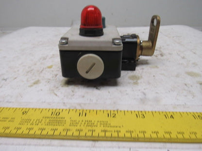 Siemens 3SE7160-1BD00-0AS1 300VAC 6A 1NO+1NC Lever Action Cable E-Stop