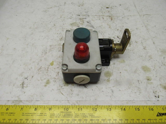 Siemens 3SE7160-1BD00-0AS1 300VAC 6A 1NO+1NC Lever Action Cable E-Stop