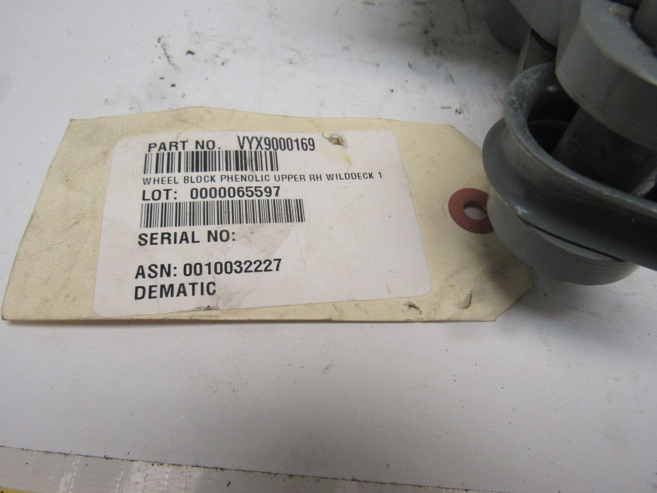 Wildeck LL3336 Upper Right Hand Wheel Block 5-1/2" Phenolic