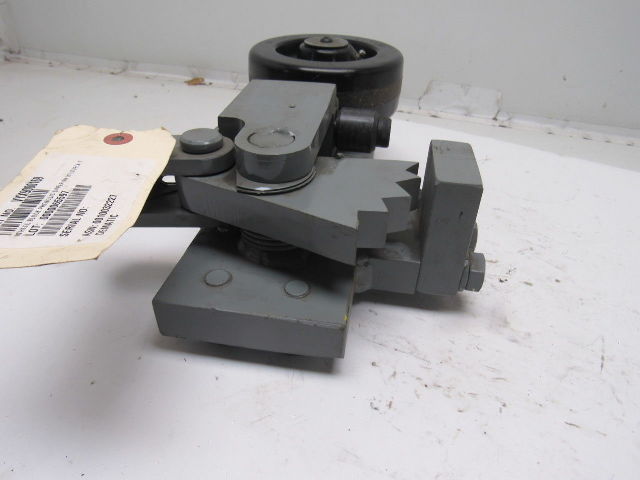 Wildeck LL3336 Upper Right Hand Wheel Block 5-1/2" Phenolic