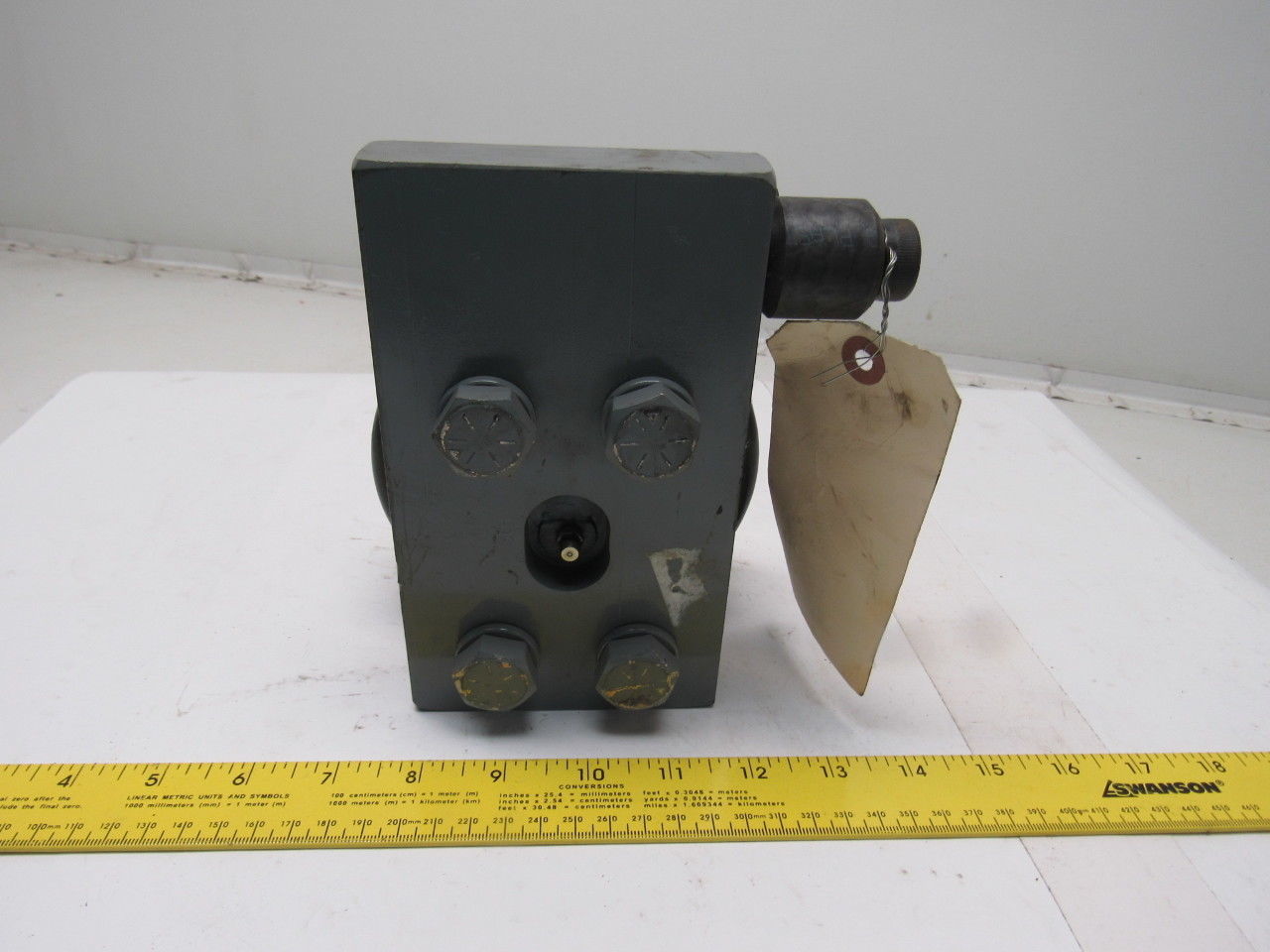 WildDeck LL3336 Lower Right Hand Wheel Block 5-1/2" Phenolic