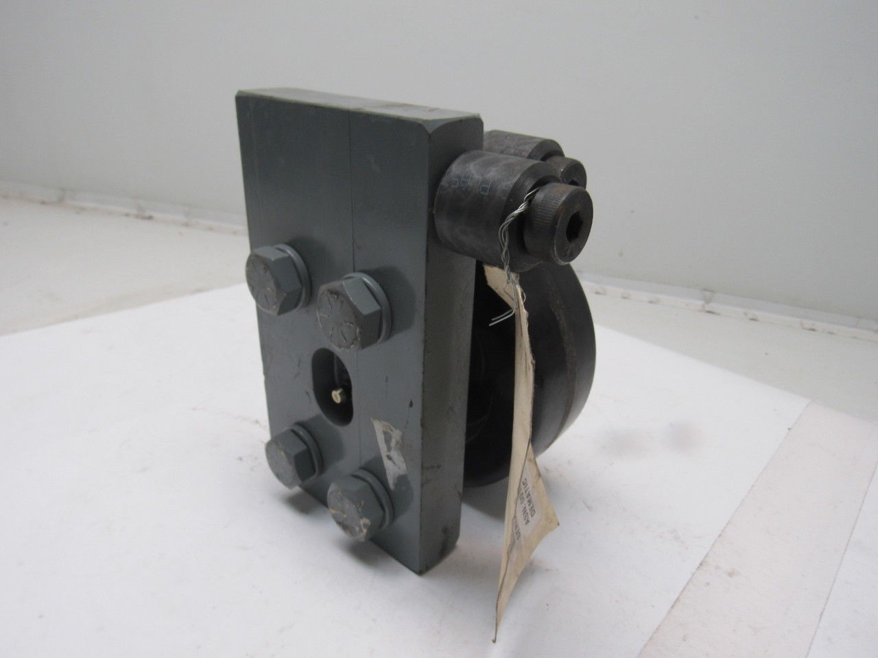 WildDeck LL3336 Lower Right Hand Wheel Block 5-1/2" Phenolic