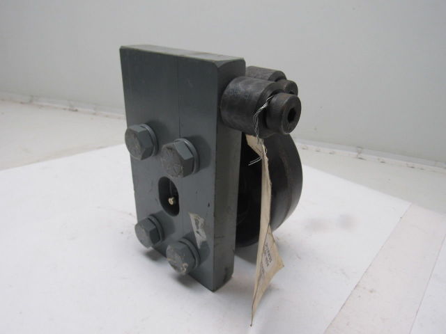 WildDeck LL3336 Lower Right Hand Wheel Block 5-1/2" Phenolic
